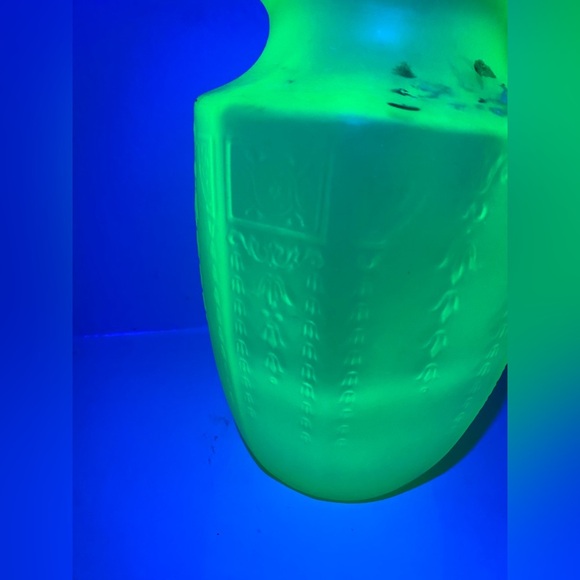 Antique Uranium Depression Glass - Picture 9 of 9